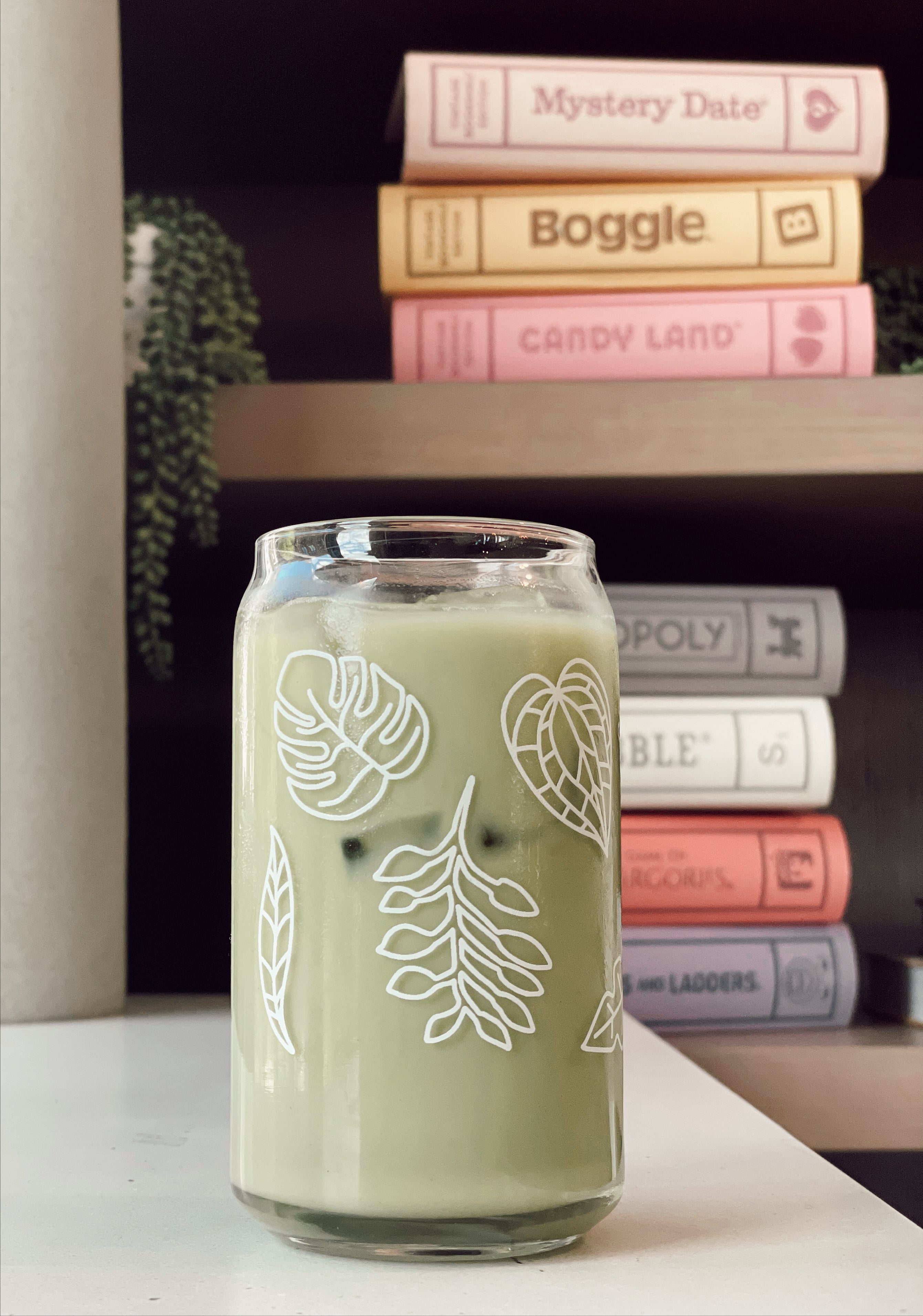 16 oz. "Plant" Beer Glasses with glass straw and lid
