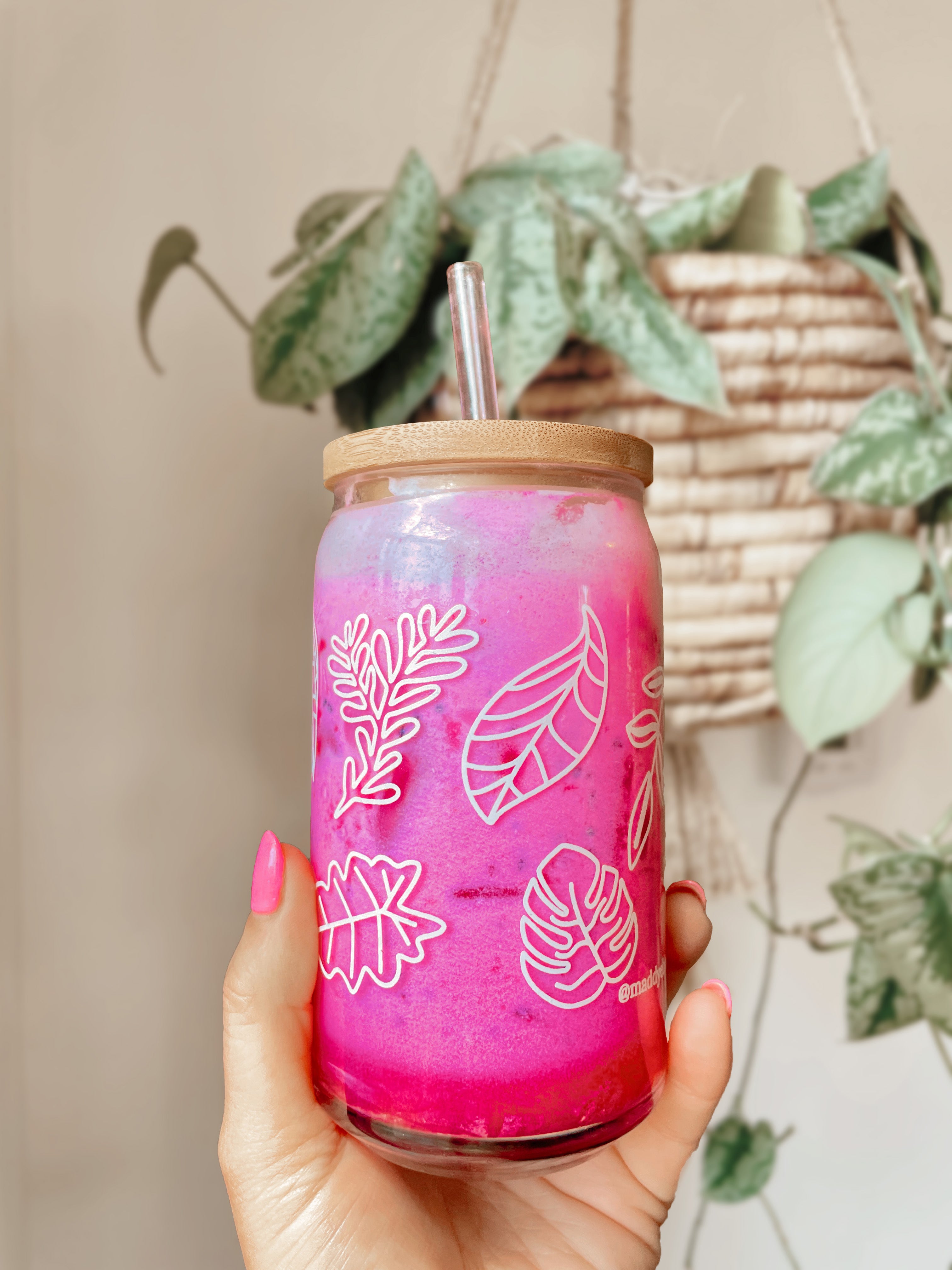 16 oz. "Plant" Beer Glasses with glass straw and lid