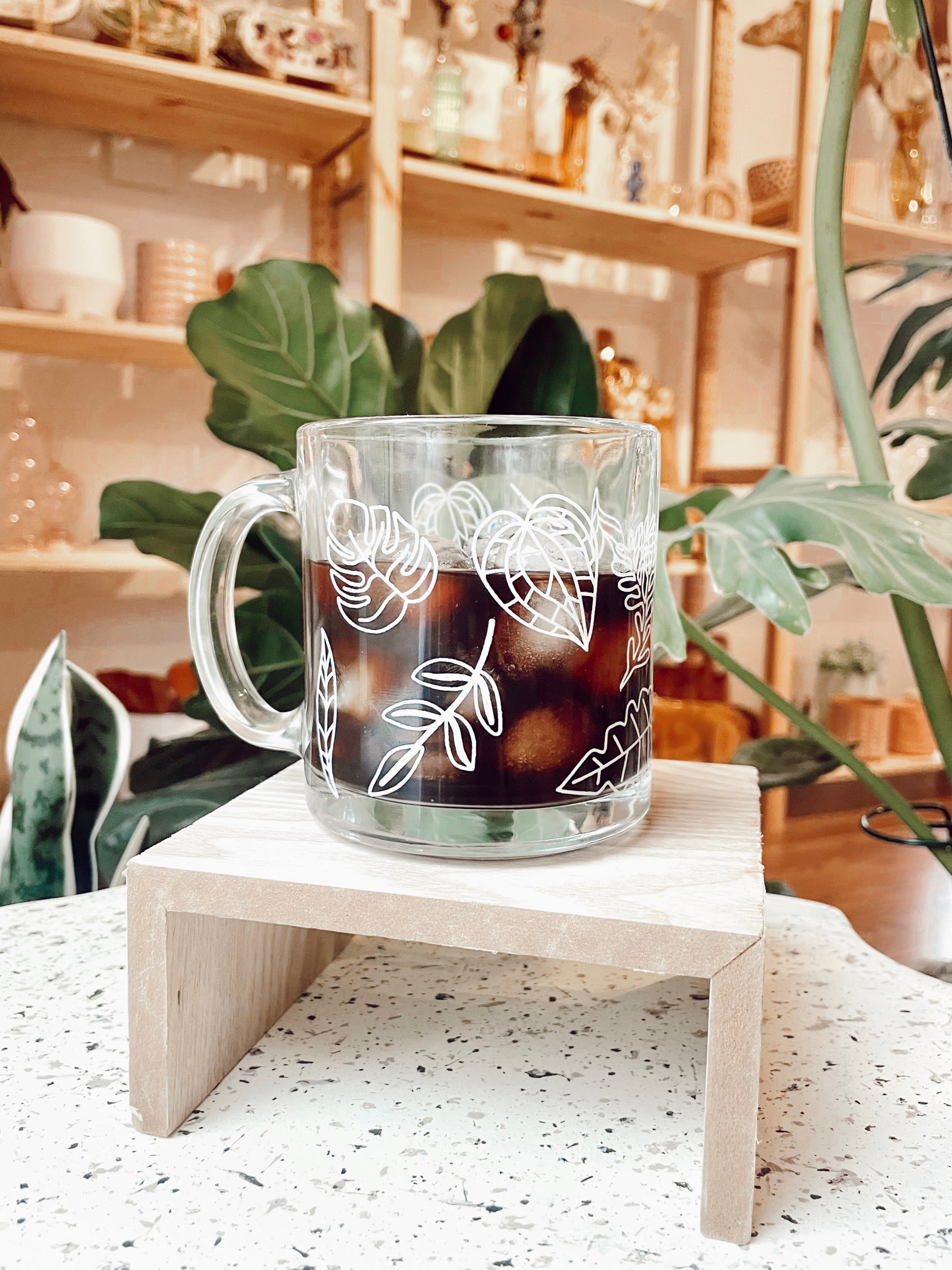14 oz. Plant Glass Mug