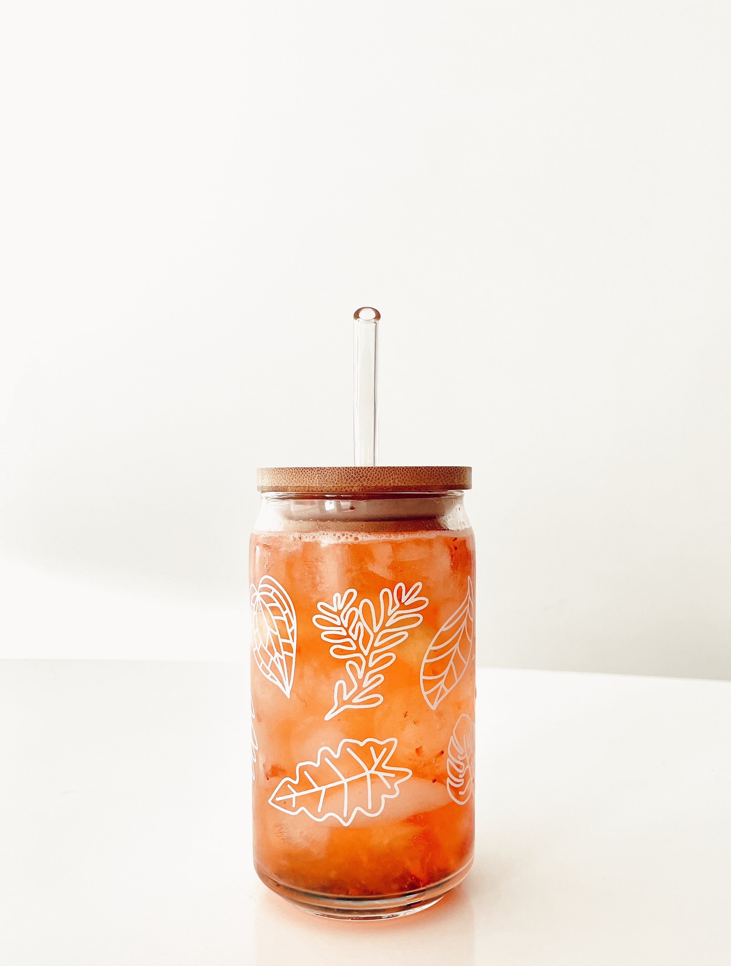 16 oz. "Plant" Beer Glasses with glass straw and lid